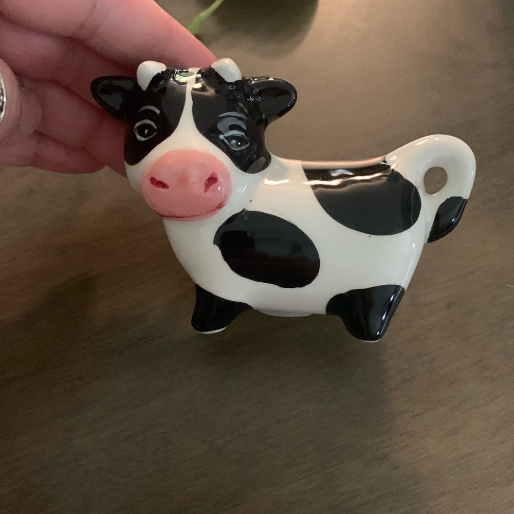 Cow set salt and pepper shaker